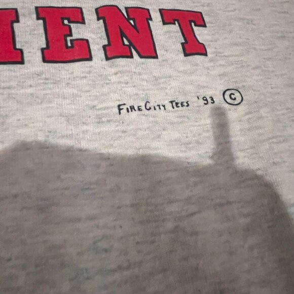 Fruit of the Loom Boston Fire Department 1993 T-Shirt – Light Gray, Size XL, Vin - Picture 4 of 6